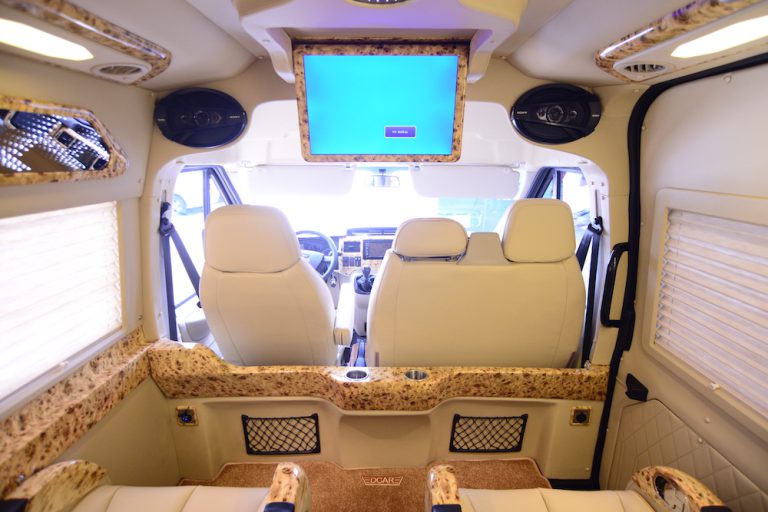 Dcar Limousine S