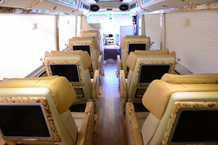 Fuso President 12 chỗ