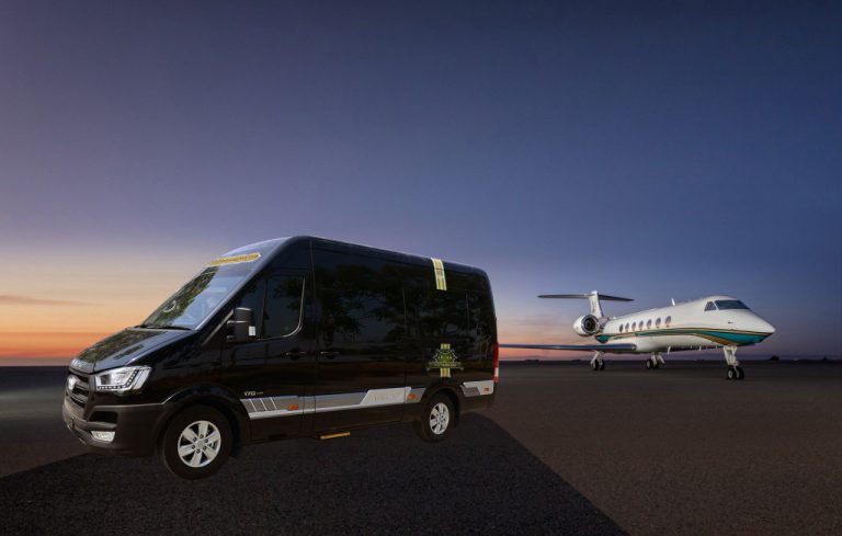 Hyunhdai Solati Dcar Limousine Hạng Thượng Đỉnh 2019