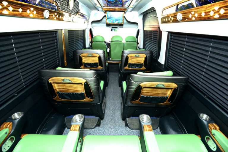 Hyunhdai Solati Dcar Limousine Hạng Thượng Đỉnh 2019