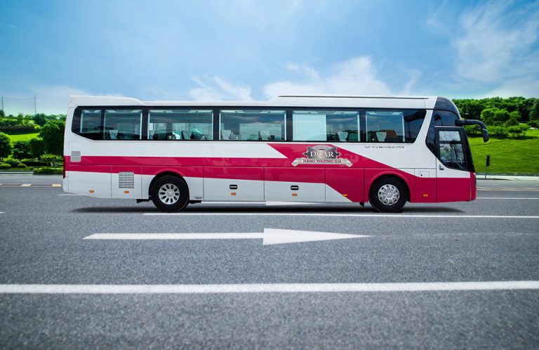 Xe Dcar Hyundai Universe Hạng Thương Gia 29 Chỗ