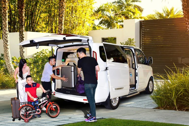 Xe Ford Tourneo Limousine Phiên Bản Limited