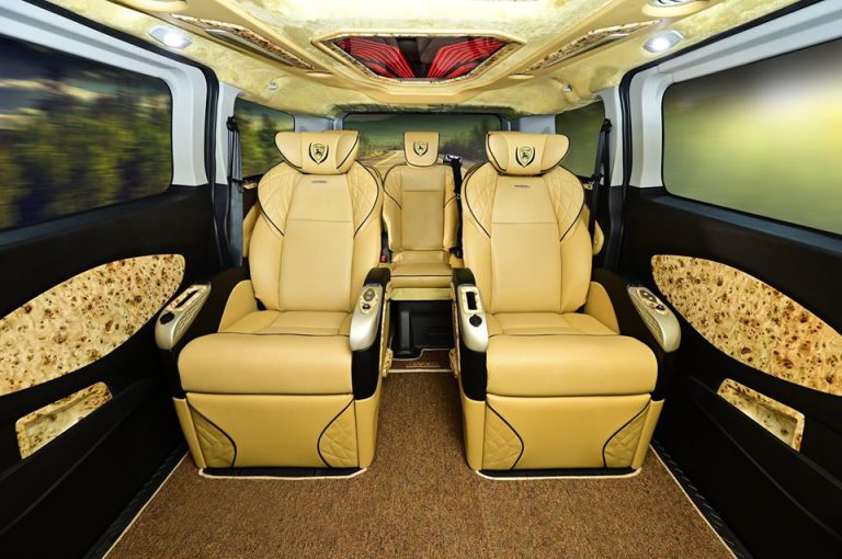 Ford Tourneo Dcar Limousine 7 Chổ Phiên Bản Tiêu Chuẩn