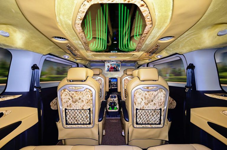 Ford Tourneo Dcar Limousine 7 Chổ Phiên Bản Tiêu Chuẩn