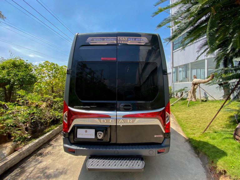 Phiên Bản Xe Gaz Limousine 11 và 12 Chổ