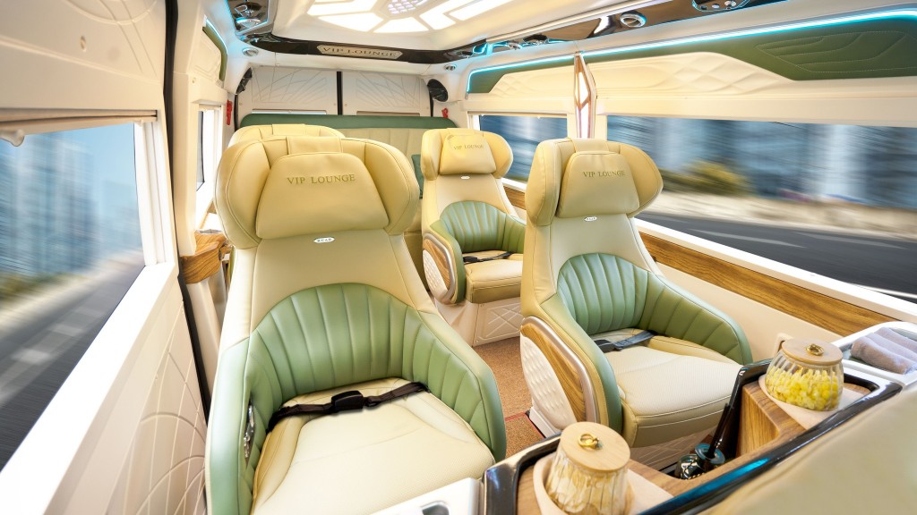 ford transit limousine 2023 2